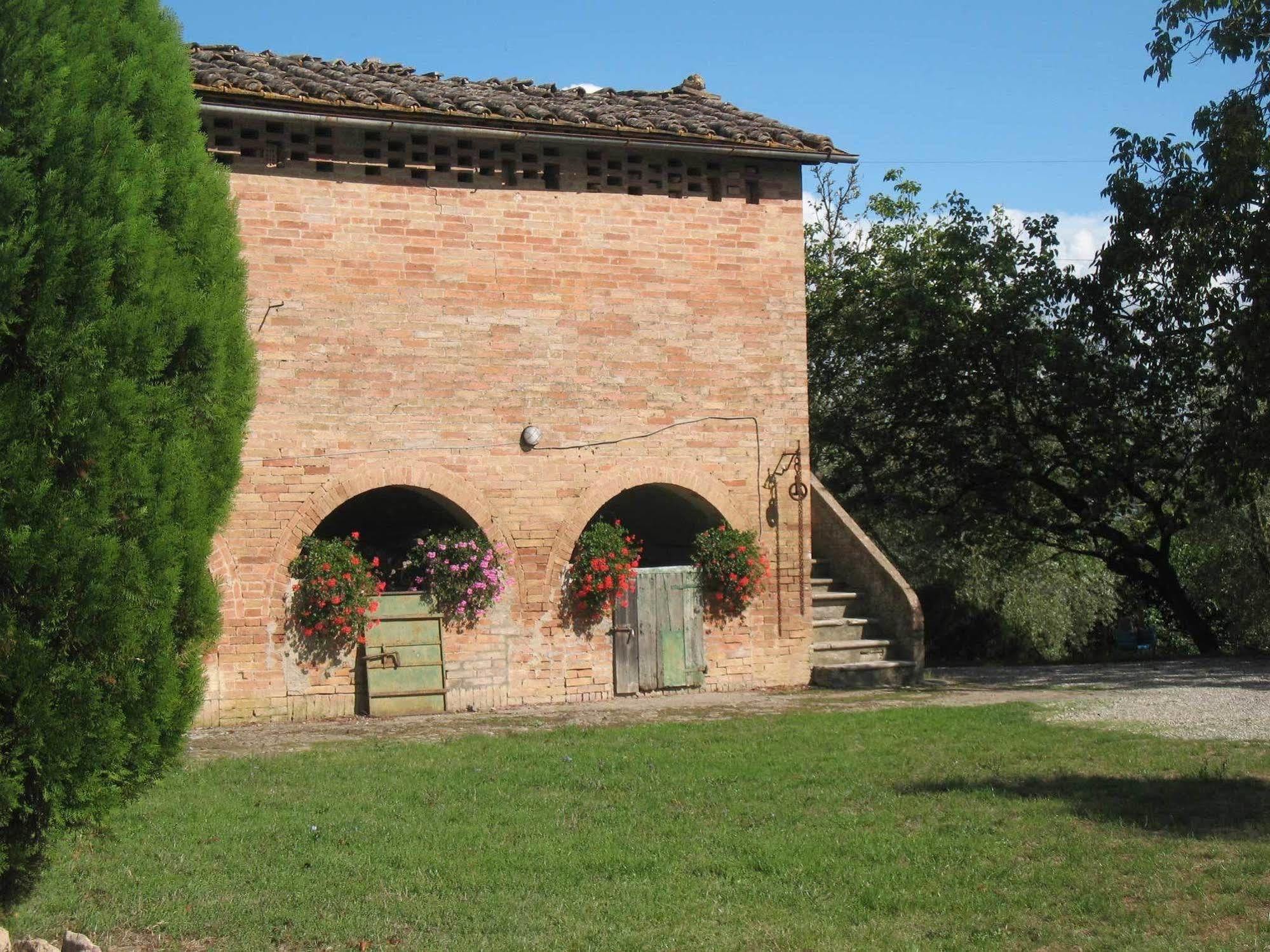 Agriturismo La Torretta Siena Exterior foto